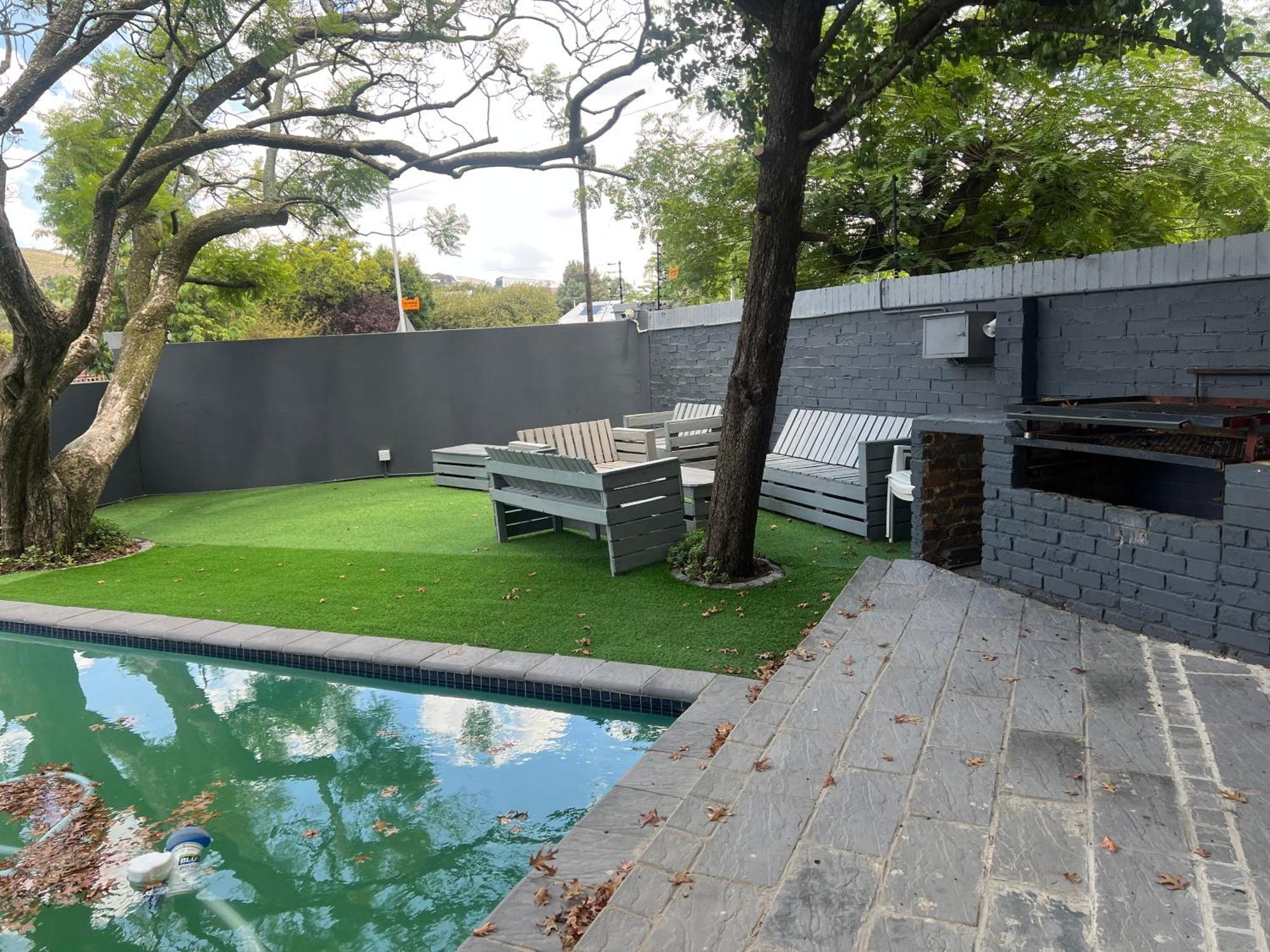 Hotel Ubuntu Lifestyle Estate Krugersdorp Exterior foto