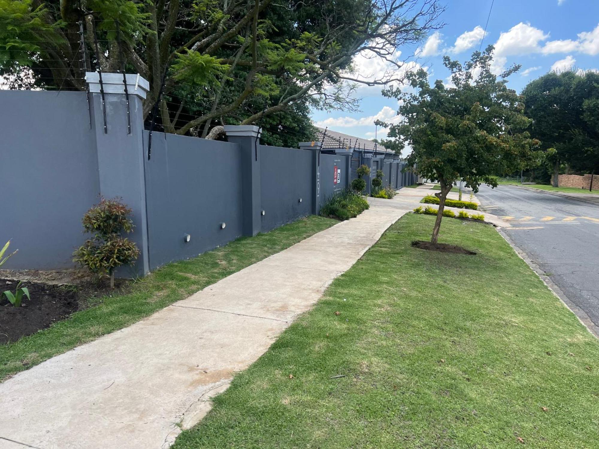 Hotel Ubuntu Lifestyle Estate Krugersdorp Exterior foto